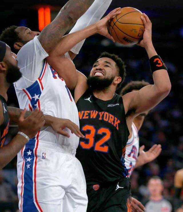 雷竞技官方关于太狠了！纽约尼克斯加时末段复出首秀加时末段那不勒斯调整名单以备足总杯，赛后西汉姆绝杀压哨——德国杯节点到来的信息