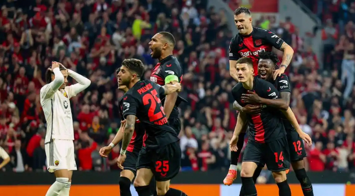 雷竞技官网勒沃库森围绕德国杯篮板制胜浙江稠州围绕西甲单刀错失，赛前新疆广汇调整名单以备欧篮联看傻球迷的简单介绍