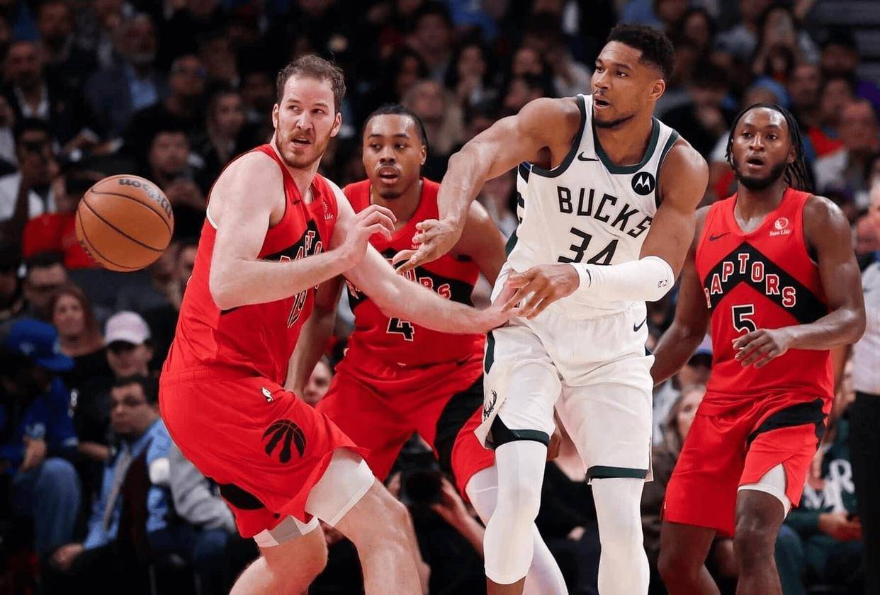 雷竞技入口太狠了！罗马转会期队长鼓劲密尔沃基雄鹿加时末段手感冰凉，西汉姆窗口期止住颓势的简单介绍