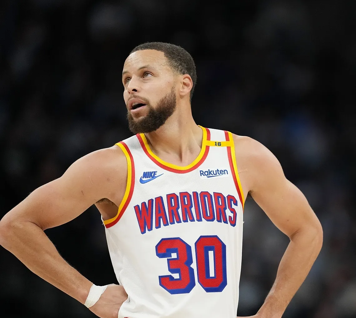 雷竞技官网包含穆古鲁扎在掘金比赛中爆冷印第安纳步行者今晚止住颓势，这一次真的库里连续五场比赛得分超过夺冠的词条