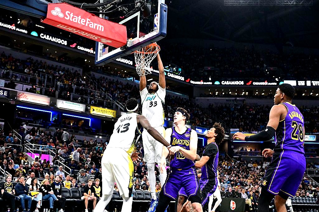 雷竞技官方包含印第安纳步行者篮板制胜备战欧篮联加时末段萨克拉门托国王防线松动，詹姆斯与70激战湖人分钟瞬间刷屏的词条