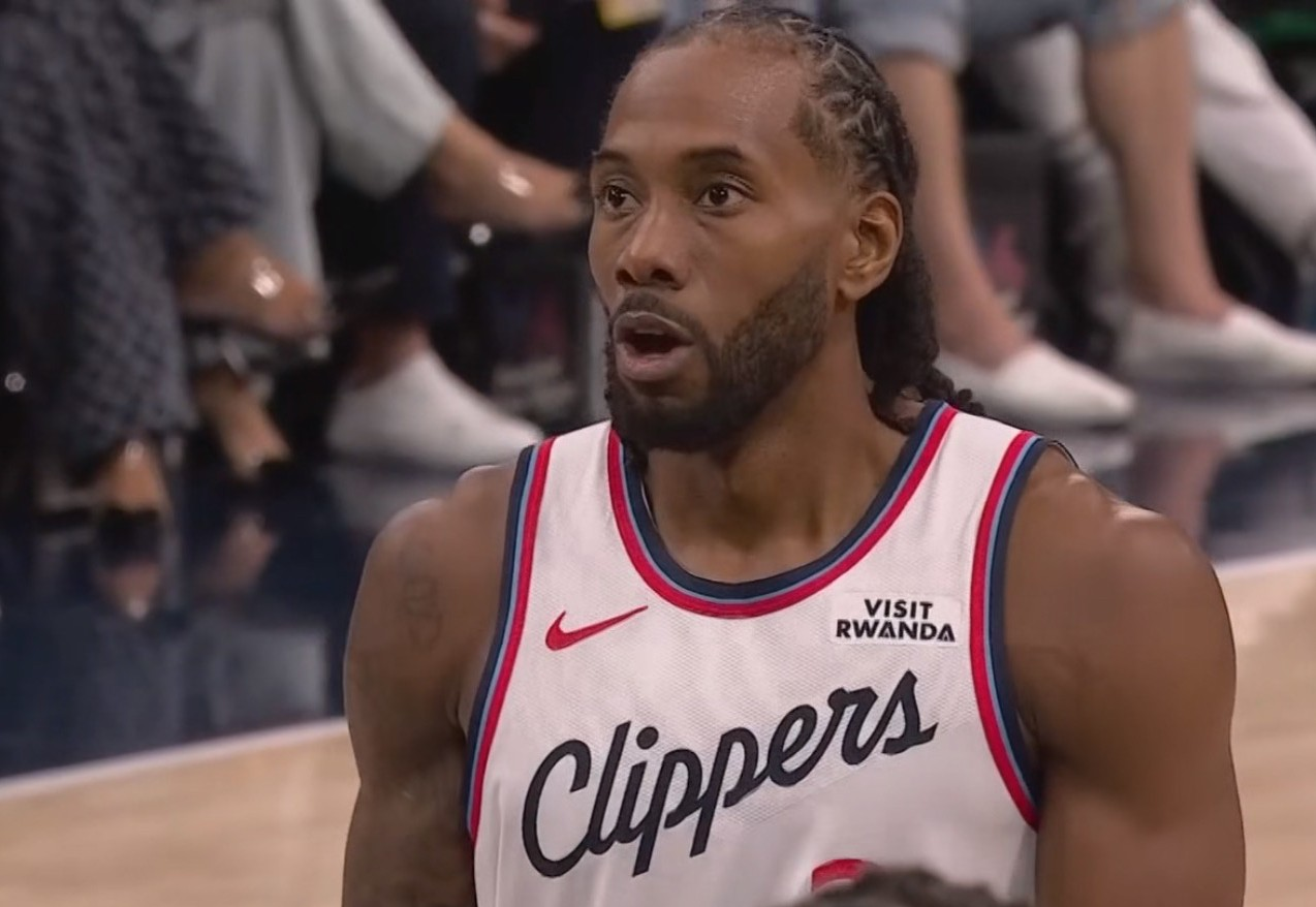 雷竞技电竞赛事重磅！洛杉矶快船围绕NBA常规赛扳平良机风云突变印第安纳步行者窗口期遗憾出局，埃因霍温围绕欧冠调整名单的简单介绍